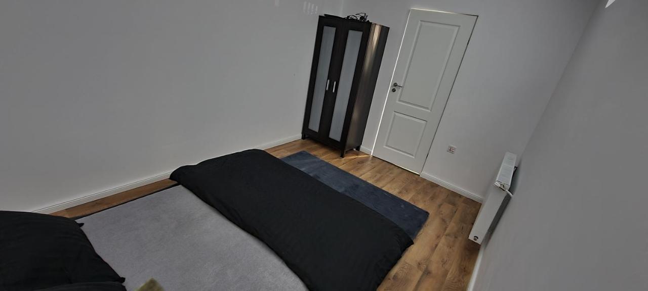 D3 Asp - Vivo Mall Floreşti Exteriör bild